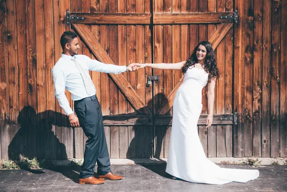 Elegant engagement portrait with beautiful background